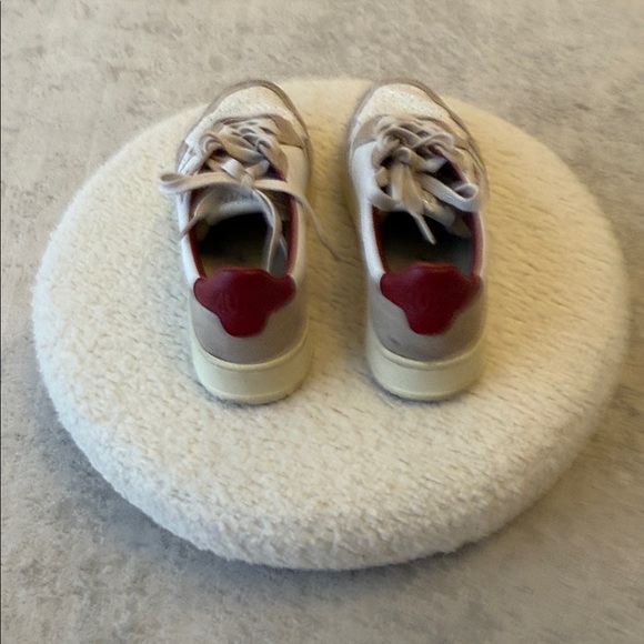 AUTRY Men's Beige and Burgundy Sneakers - Picture 6 of 6